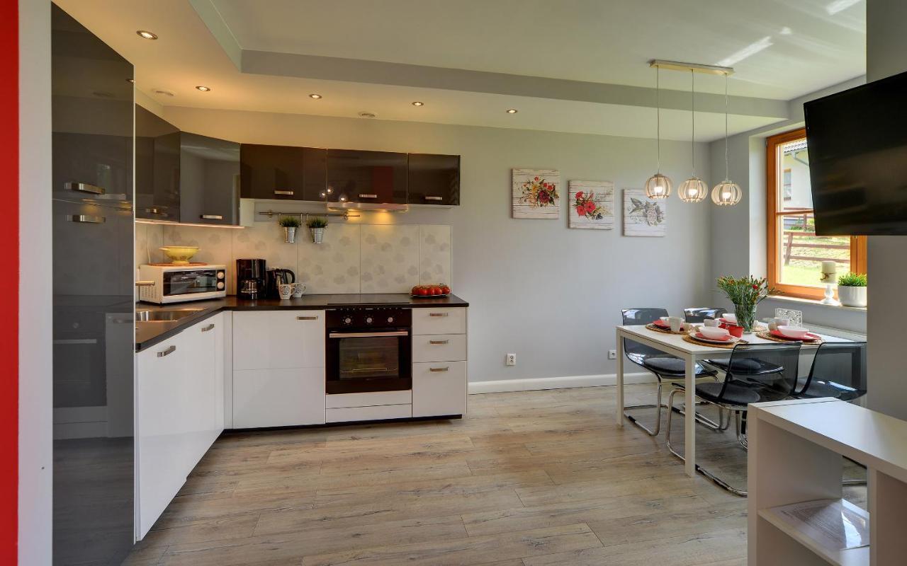 Gustowny Apartament Sun Seasons 24 W Karpaczu Z Tarasem By Noclegi Renters Exterior photo